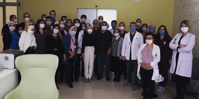 AÜ'de Skandal Yılbaşı Kutlaması Hastaları Tehlikeye Attı! 